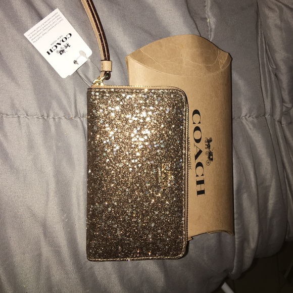 Coach Handbags - Glitter ✨ coach wallet